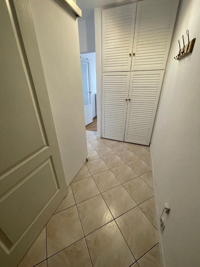 Carmen Apartments4u - Bydgoska 6 Huoneisto